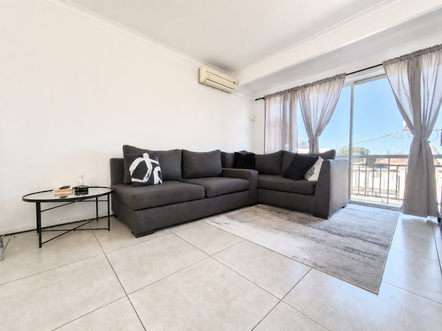 2 Bedroom Property for Sale in Wynberg Western Cape